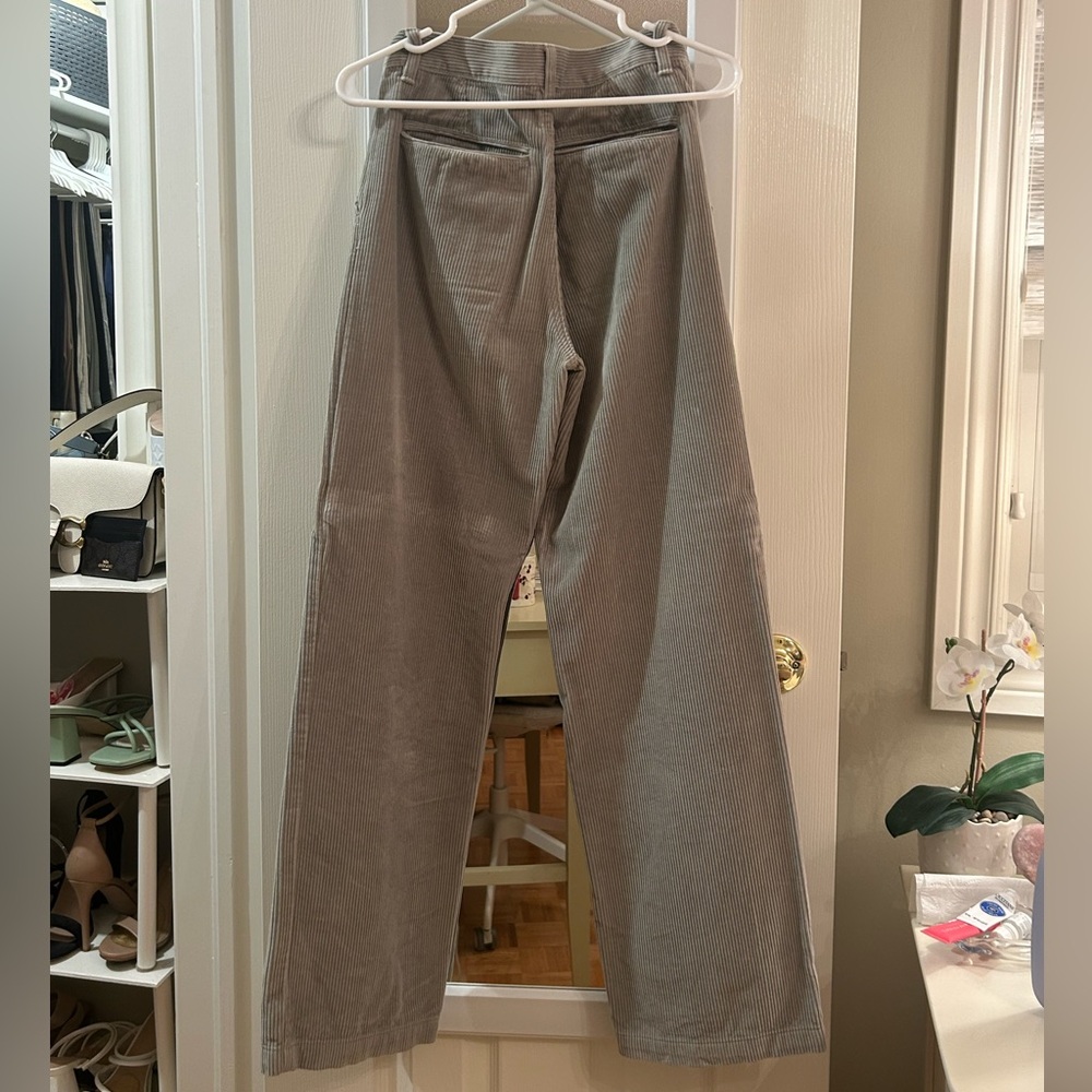 TNA Women’s Olive Green Corduroy Pants, size 2 - Picture 2 of 6